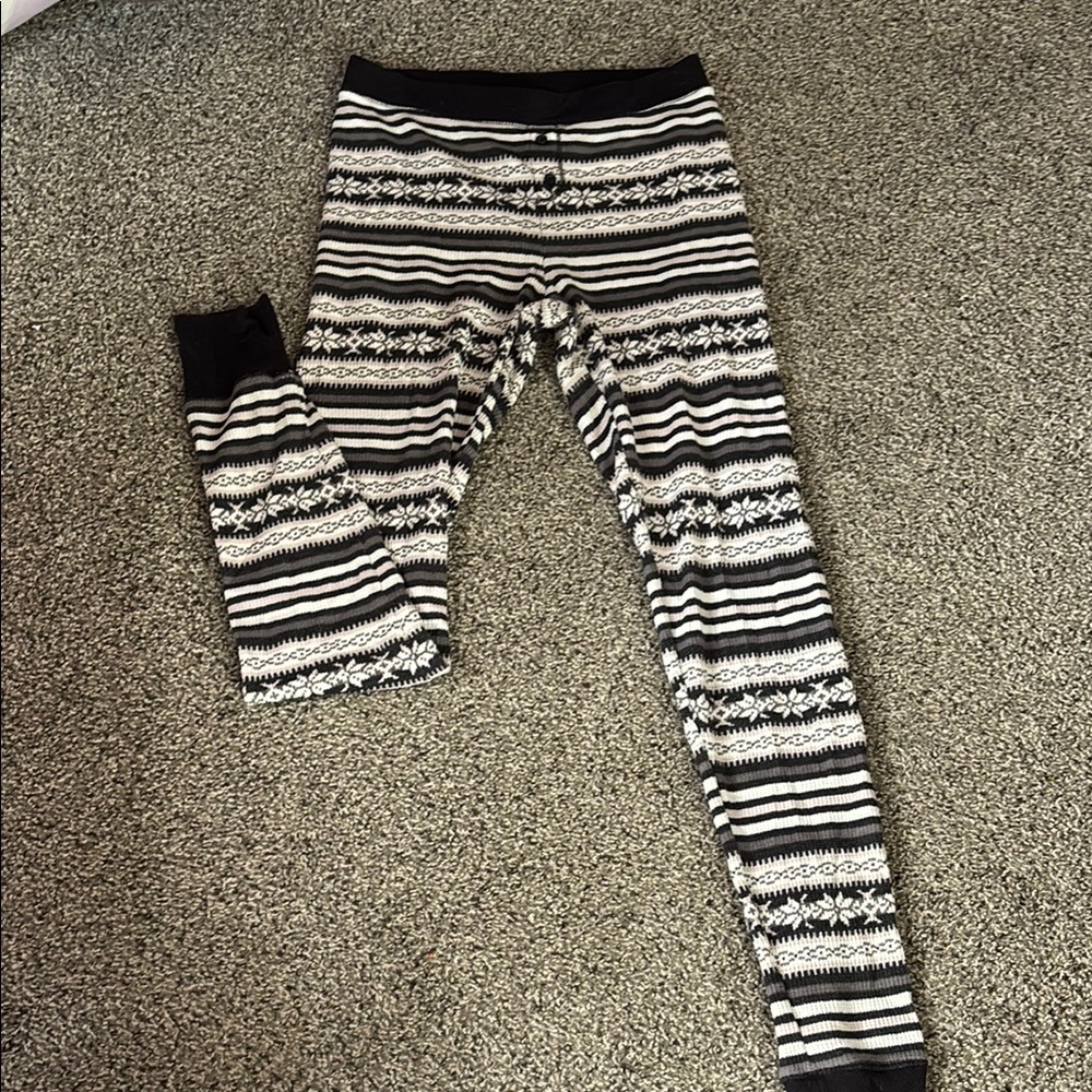 Old Navy Black and White Striped Leggings